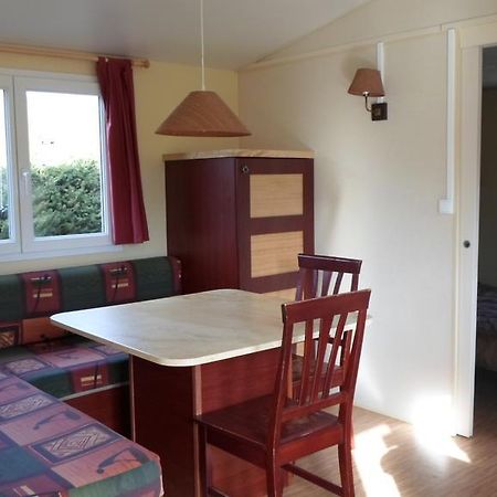 Camping Les Pinasses La Chapelle  Kültér fotó
