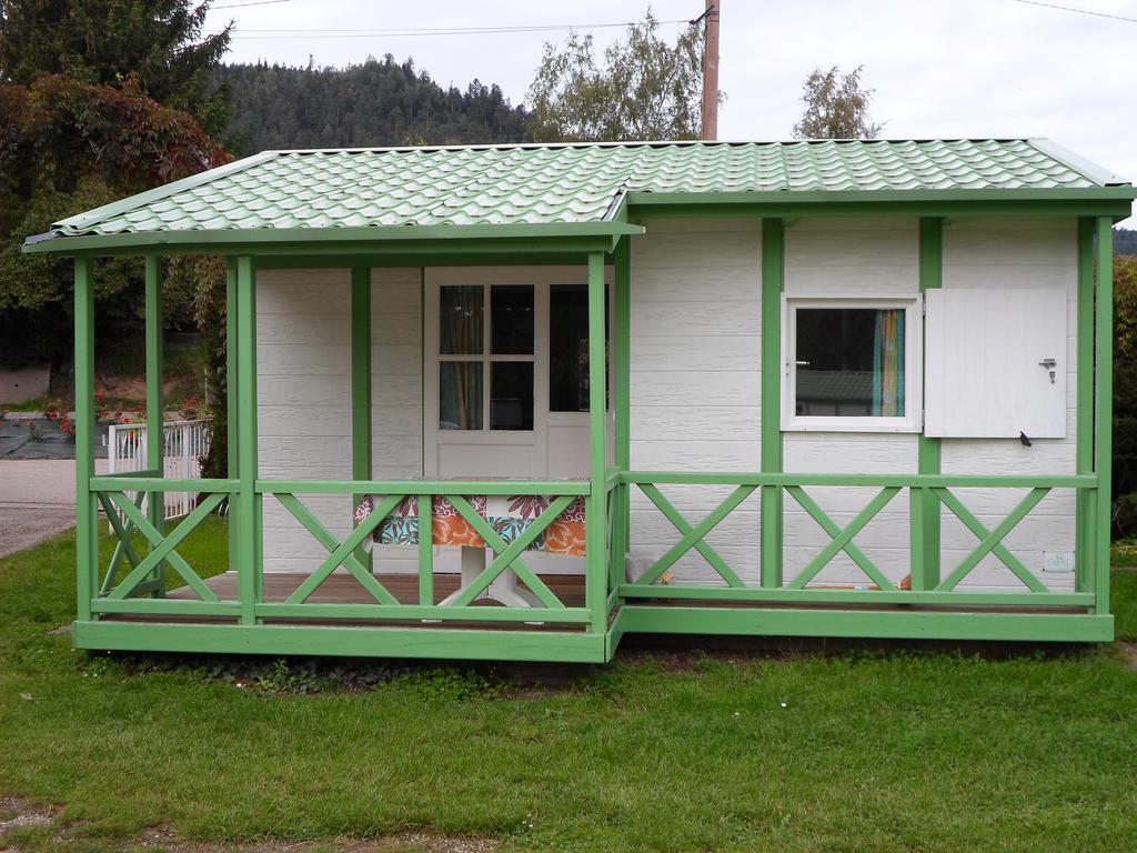 Camping Les Pinasses La Chapelle  Szoba fotó